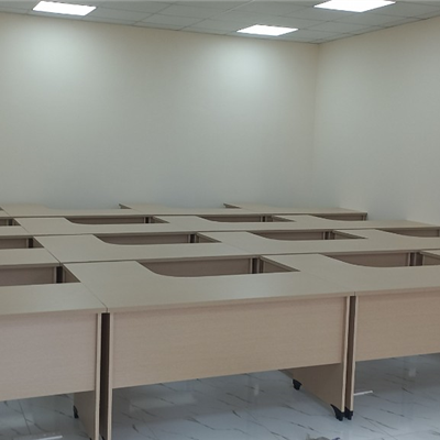 Bàn lượn trái / bàn lượn phải TP-ATL14 1.2x1.4m gỗ công nghiệp Melamine