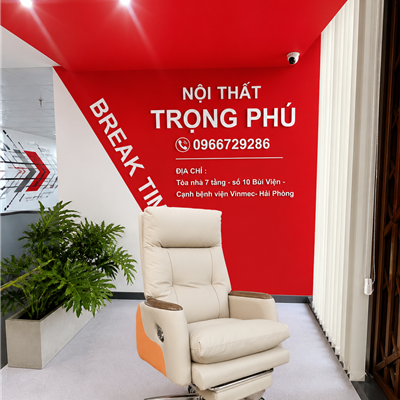 Ghế Lãnh Đạo HLY Tay Gỗ Da PU Cao Cấp Có Gác Chân Thư Giãn